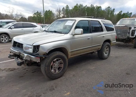 1999 Toyota 4Runner Sr5 V6 z USA, uszkodzony, nr VIN JT3GN86R3X0132866